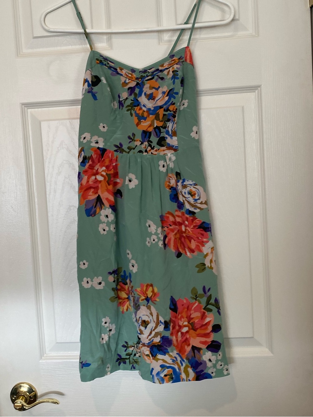 Anthropologie Floral Silk Slip Dress
ORIGINAL PRICE $180.00 - Picture 4 of 13